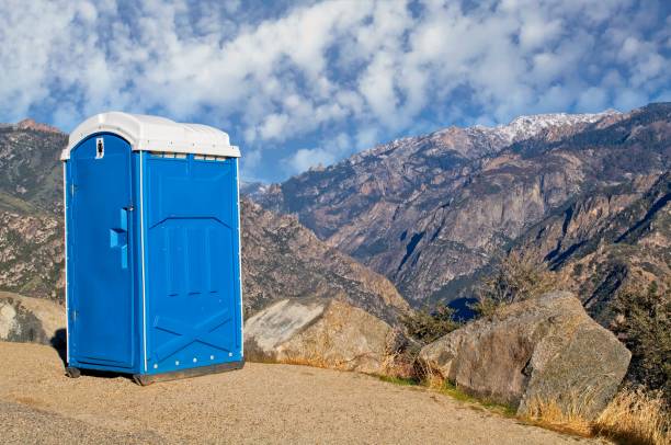 Portable Toilet Options We Offer in West Ishpeming, MI